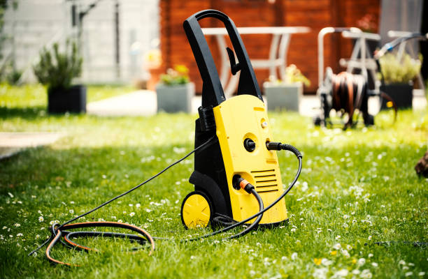 Best Roof Washing  in Englewood, FL